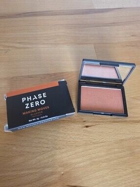 Phase Zero Making Moves Blusher 4g NIB Peach Coral Glow Makeup Soft Glam